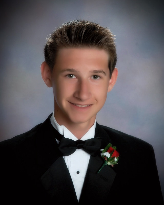 Tyler Dolgos Washington Twp Scholarship